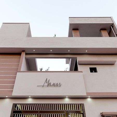 Moonlight Manor- Luxury Escape Villa Bangalore Bagian luar foto